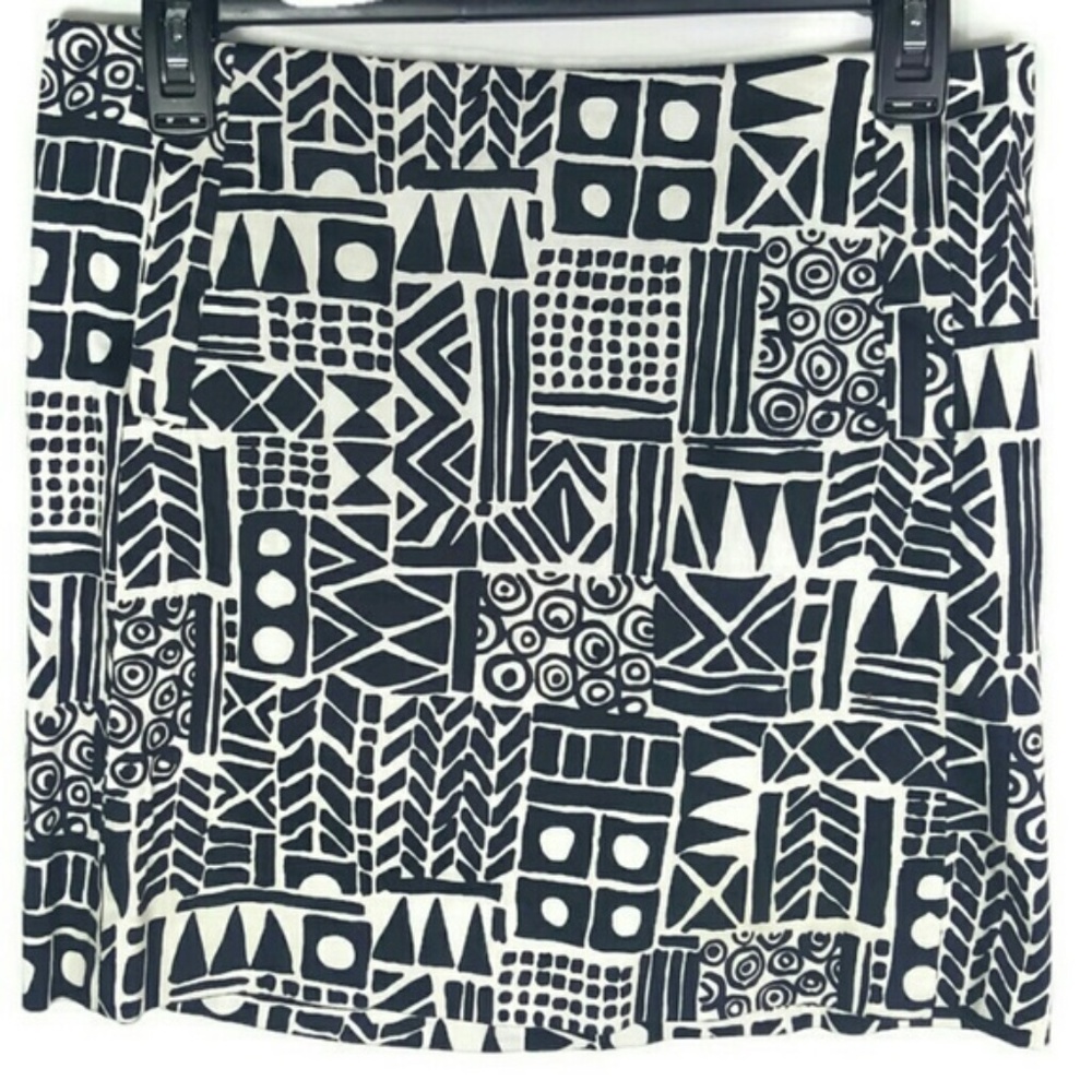 J. Crew Printed Skirt with pockets Size 2